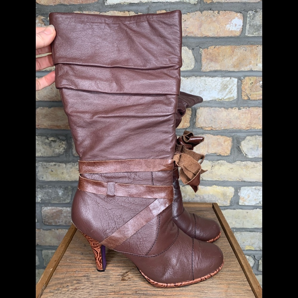 COPY - Kenzie ‘Hostess’ Leather Heeled Boots